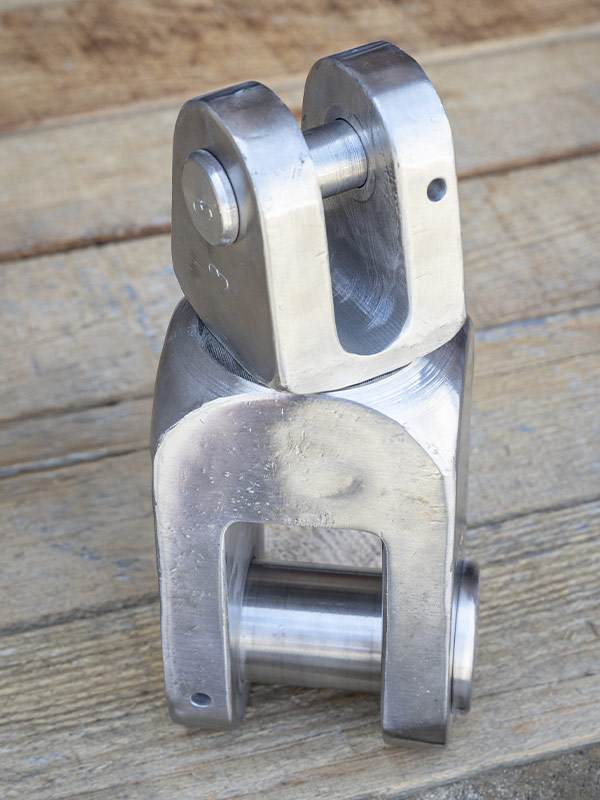 Swivel Crown Shackle Type A And B