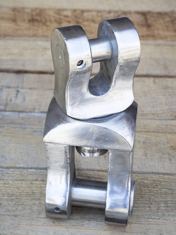 Swivel Crown Shackle Type A And B